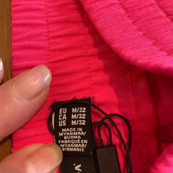 Vero Moda, new with tags, intense pink, sz M, unlined, pull on, wide leg - Picture 6 of 16